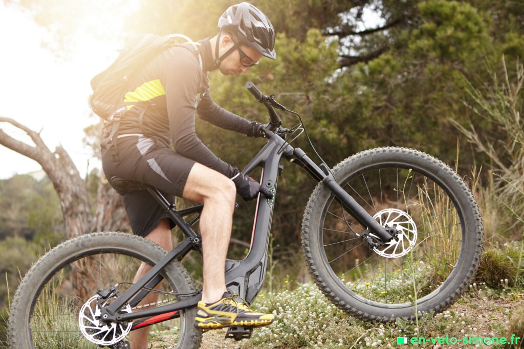 L'avenir du vélo électrique responsable Meilleur VTT électrique - En-velo-simone.fr - Suspension semi-rigide ou suspendue - VTT électrique