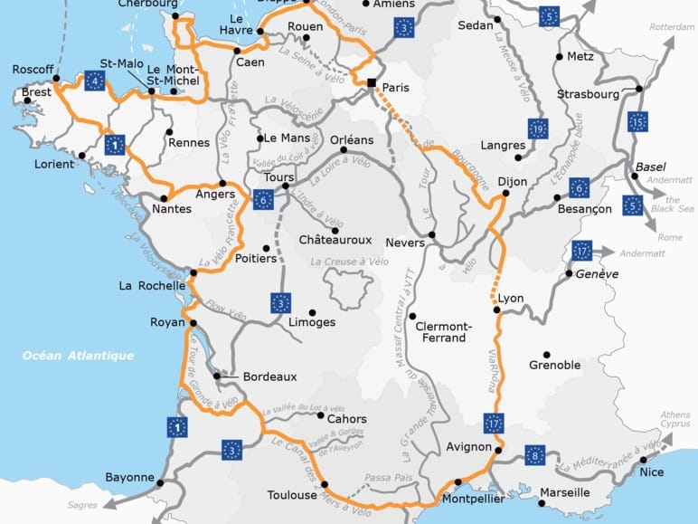 Les 9 raisons d'explorer la France en vélo électrique - Cyclotourisme 3 Tour de france à vélo par route cyclable Eurovélo - en-velo-simone.fr