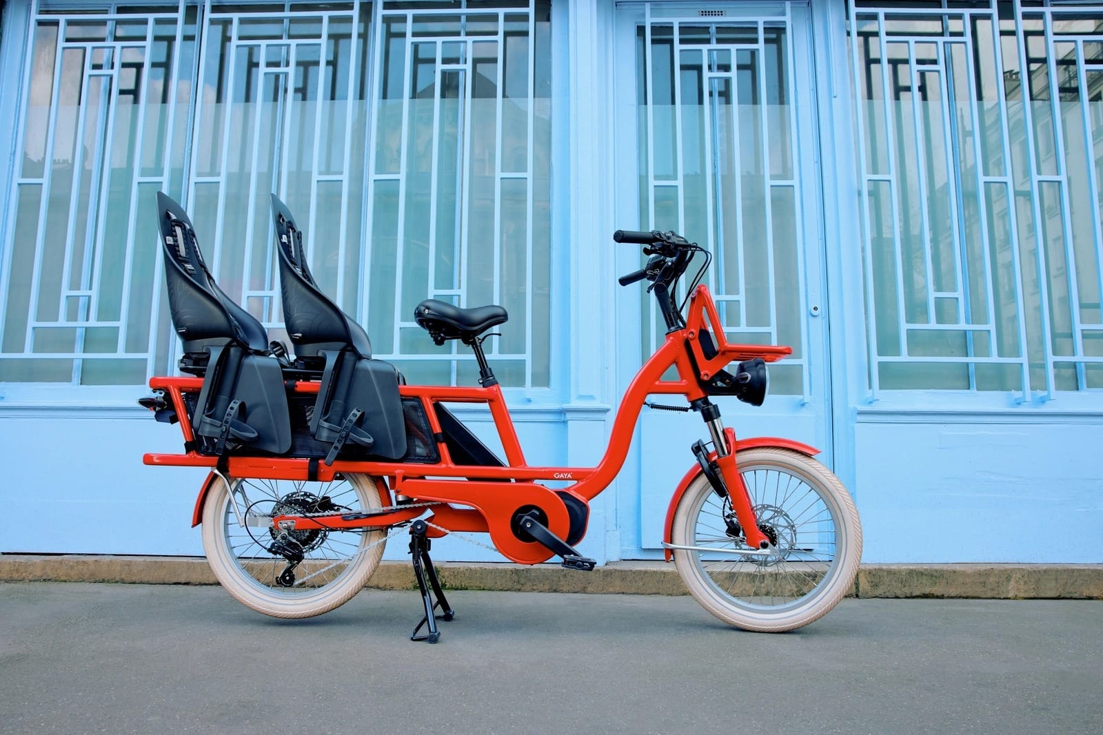 Test et Avis du vélo cargo électrique Gaya l'incroyable Le Long - Test & Avis 2 Meilleur vélo cargo électrique - Gaya-L'incroyable, le long - en-velo-simone.fr