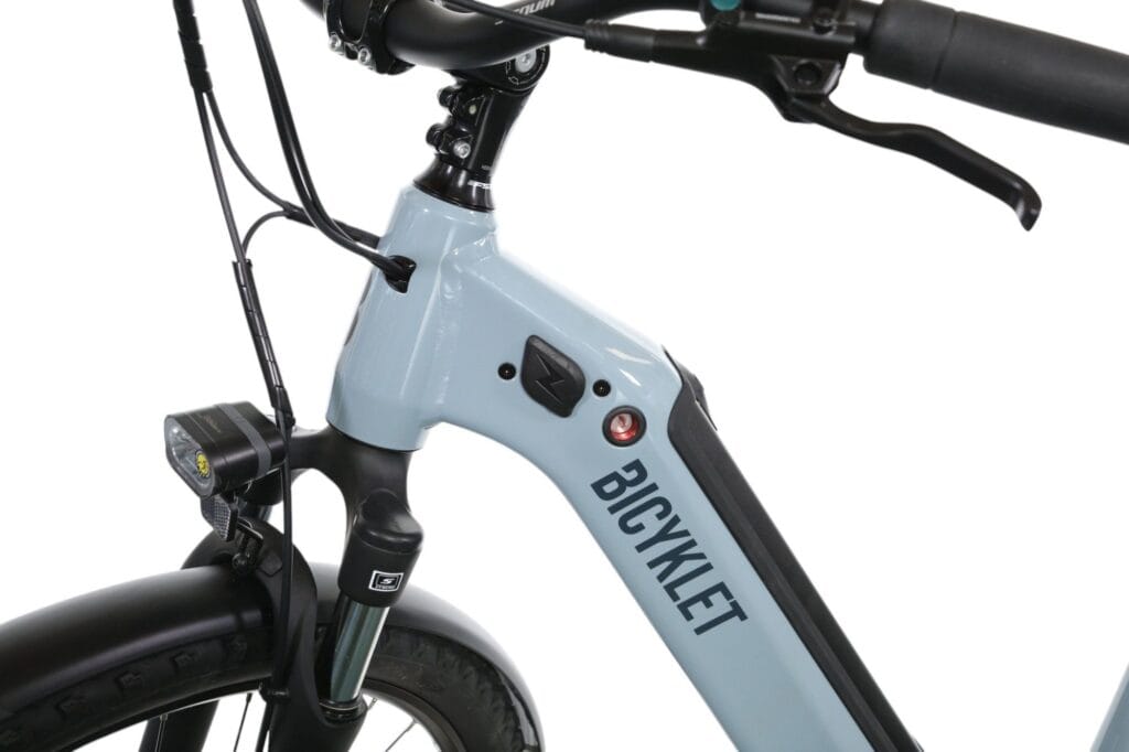 Test et Avis du VTC électrique Bicyklet Lucien - Test & Avis 5 meilleur vélo électrique - en-velo-simone.fr - Bicyklet Lucien