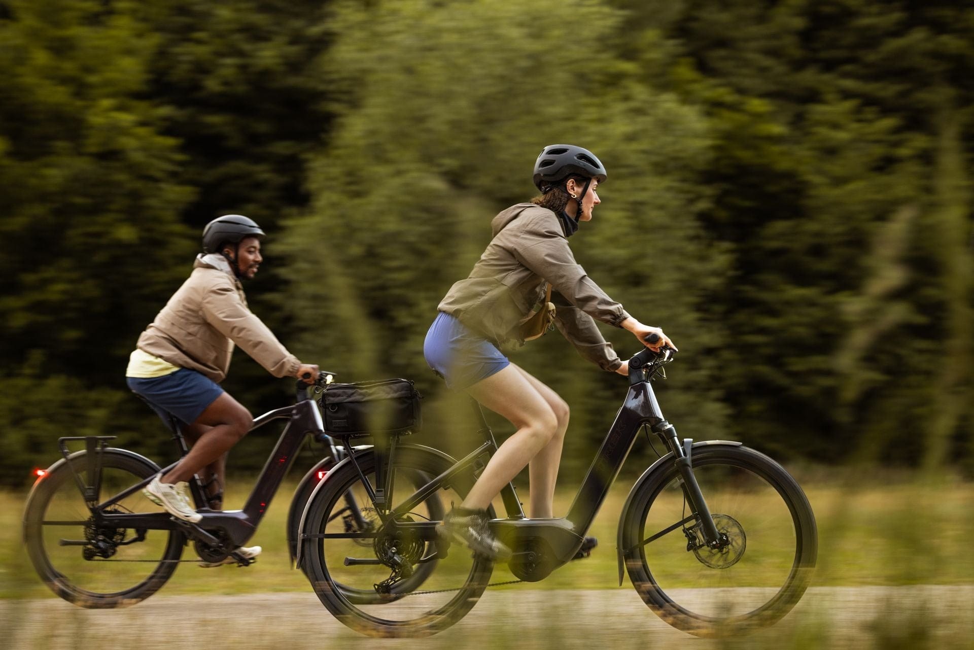 Test et Avis du vélo électrique Trek Charter+ 4 R9 - meilleur vélo electrique - en-velo-simone.fr