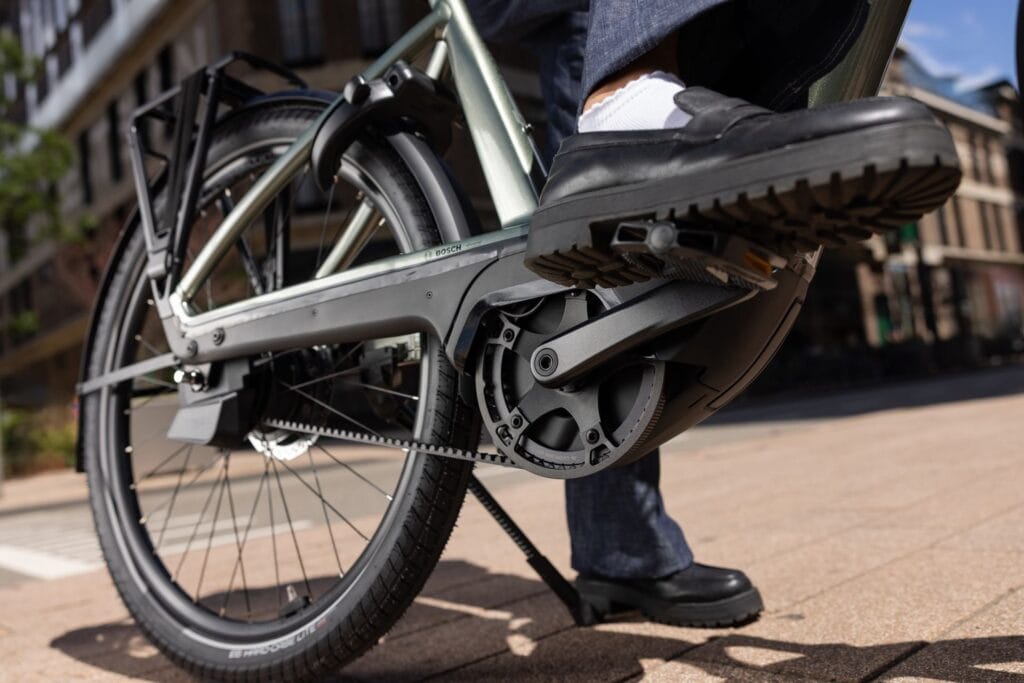 Test et Avis du vélo électrique Trek Charter+ 4 R9 - meilleur vélo electrique - en-velo-simone.fr