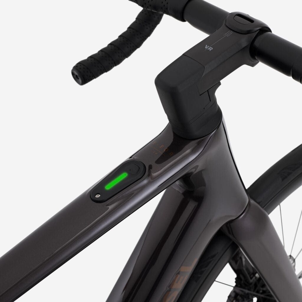 Van Rysel E-EDR CF Ultegra Di2 - meilleur vélo de route electrique - en-velo-simone.fr