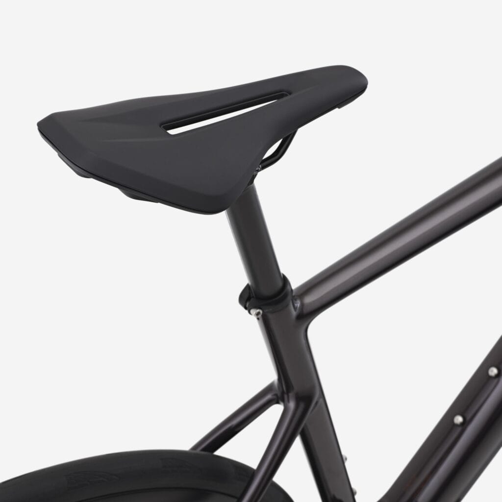 Van Rysel E-EDR CF Ultegra Di2 - meilleur vélo de route electrique - en-velo-simone.fr