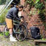 Ortlieb Quick Rack : le porte-bagages amovible en 5 secondes